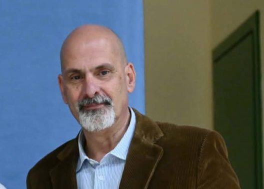 «Στις γυναίκες που μας δίνουν ζωή ένα μεγάλο ευχαριστώ και άπειρος σεβασμός»