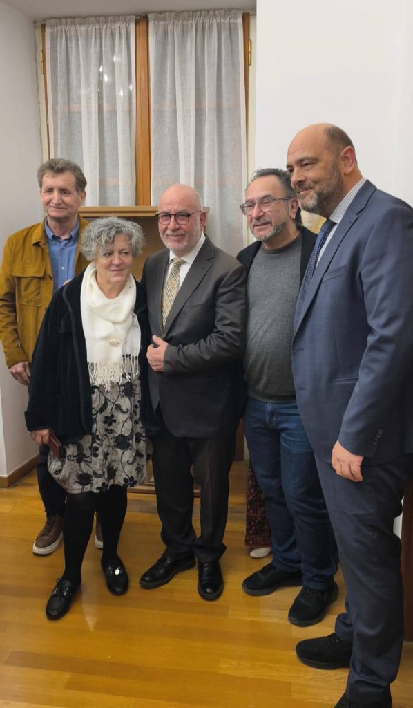 Δέος για τις παραδοσιακές φορεσιές του Νίκου Πλακίδα από Φωτήλα ΦΩΤΟ 33 Δέος για τις παραδοσιακές φορεσιές του Νίκου Πλακίδα από Φωτήλα ΦΩΤΟ