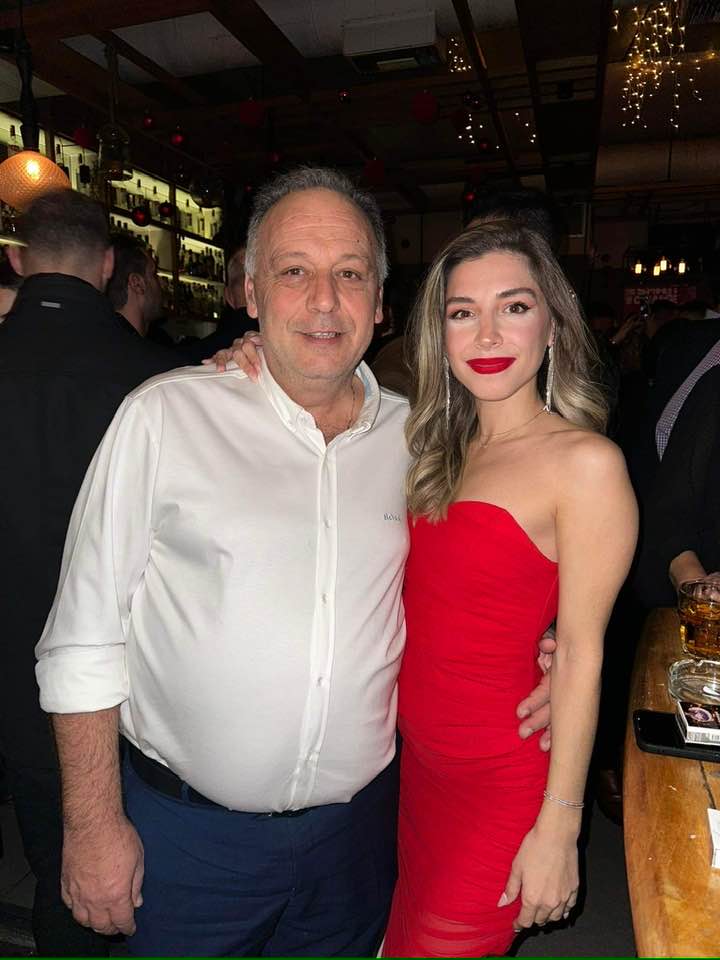 Ο Μάκης Κατσιγιάννης και οι...γυναίκες του ΦΩΤΟ