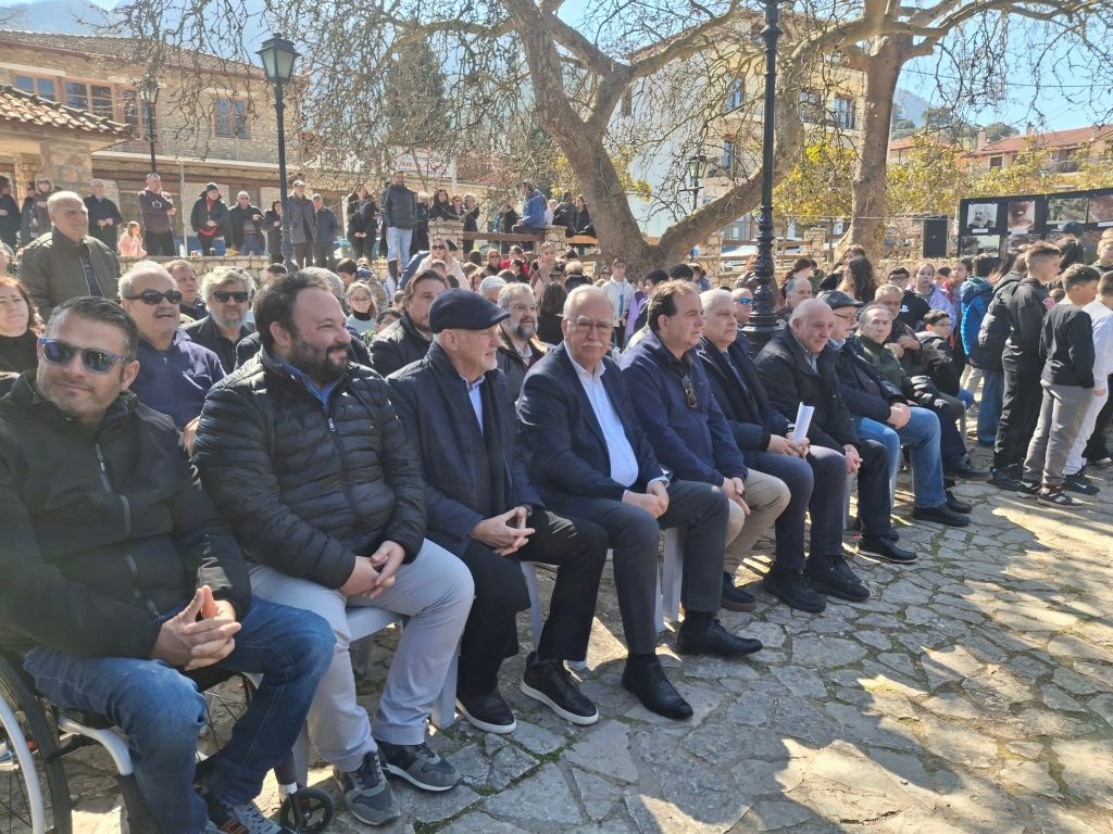 Καλάβρυτα: Τιμήθηκαν τα 130 χρόνια του Οδοντωτού Σιδηροδρόμου - Στιγμή μνήμης, δέσμευση για το μέλλον ΦΩΤΟ 33 Καλάβρυτα: Τιμήθηκαν τα 130 χρόνια του Οδοντωτού Σιδηροδρόμου - Στιγμή μνήμης, δέσμευση για το μέλλον ΦΩΤΟ