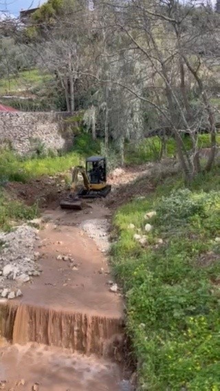 Πάτρα: Επενέβη στον ποταμό Γλαύκο η Πολιτική Προστασία ΦΩΤΟ 29 Πάτρα: Επενέβη στον ποταμό Γλαύκο η Πολιτική Προστασία ΦΩΤΟ