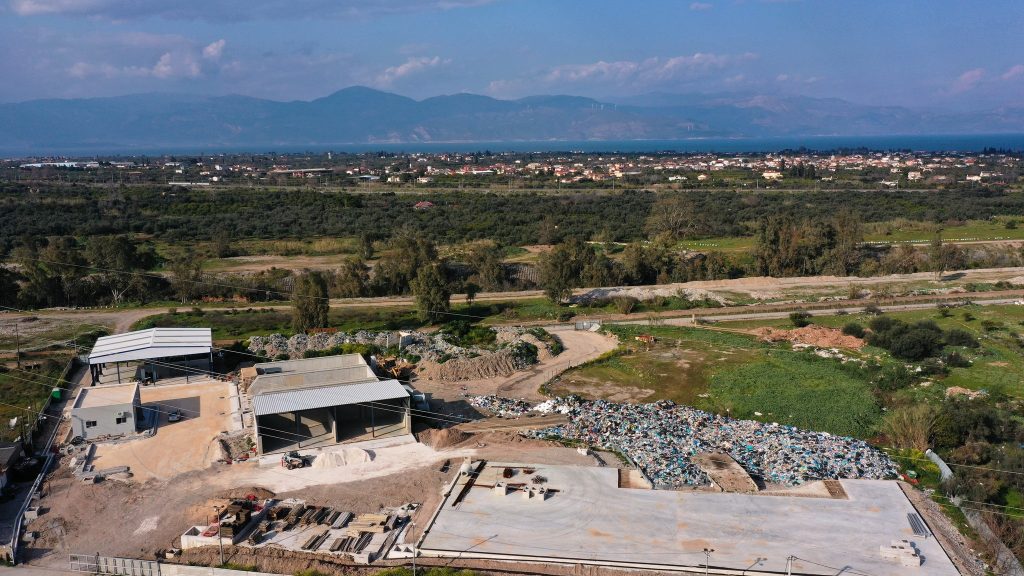 Αίγιο: «Χύμα» τόνοι σκουπιδιών στη Τέμενη - Κίνδυνοι για την Δημόσια Υγεία ΦΩΤΟ