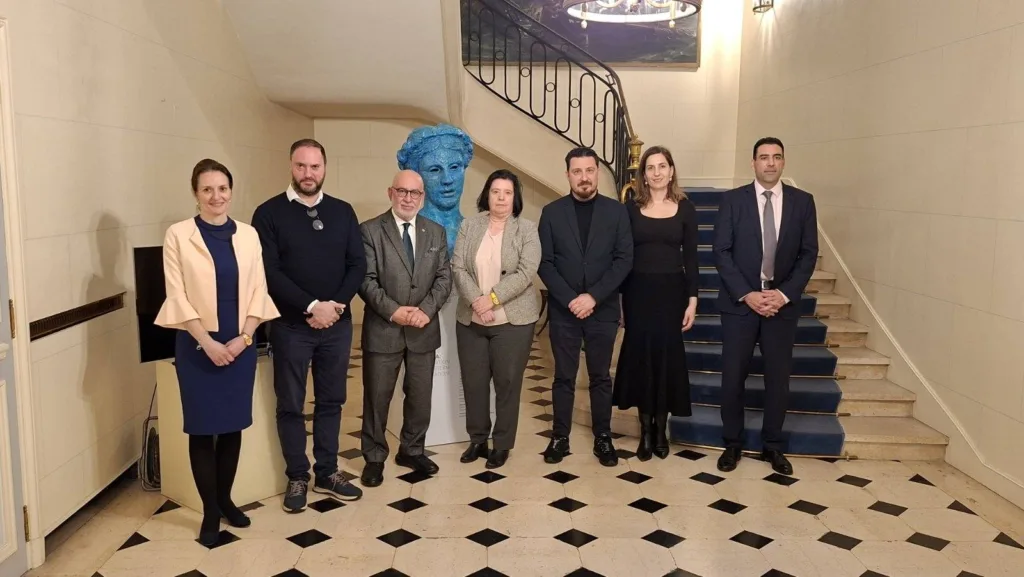 Αχαΐα: Συνάντηση Σακελλαρόπουλου με την αν. Πρέσβη της Γαλλίας - Για Αραξο και Τουρισμό