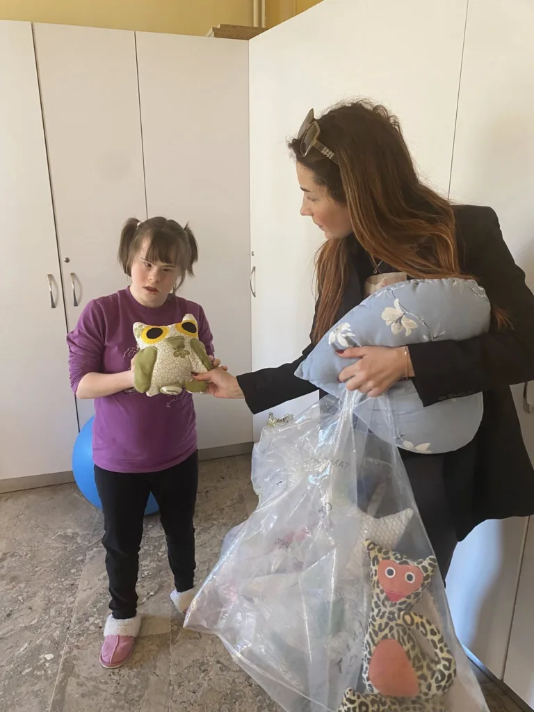 Κίνηση ανθρωπιάς, στην «Κιβωτό της Αγάπης» από την εταιρεία COCO-MAT ΦΩΤΟ 