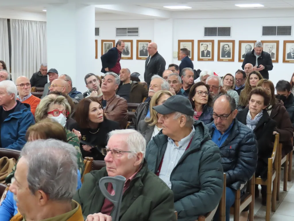 Το πολύτιμο βιβλίο – ντοκουμέντο «Ημερολόγιο Κατοχής» για την Πάτρα ΦΩΤΟ