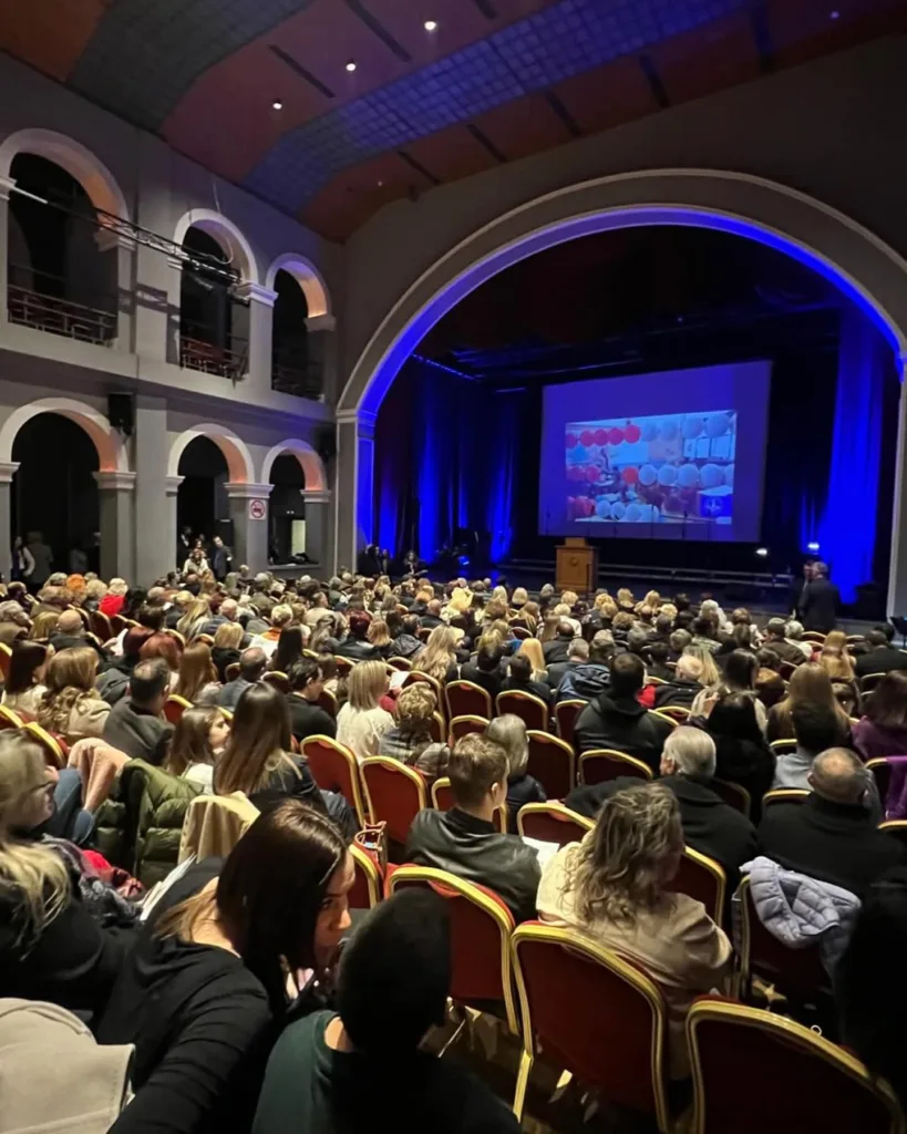 Τα 90 χρόνια Αρσακειακή Παιδεία με Μπαμπινιώτη, στην Πάτρα ΦΩΤΟ