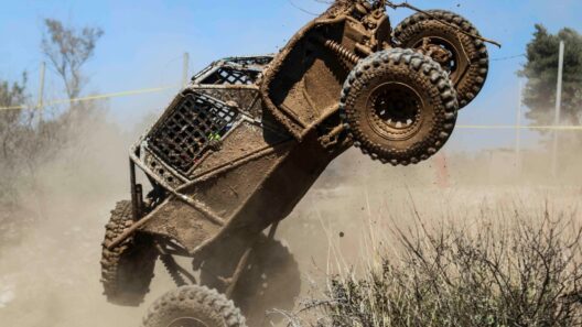«ΜΥΛΟΙ ΚΕΠΕΝΟΥ 8ο MEGA FOUR 4×4»: Υπερθέμα εντός Πατρών μπροστά σε χιλιάδες θεατές