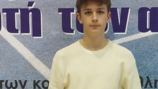 Βράβευση αθλητή της Φιλαθλητικής Λέσχης Αιγίου στην «Γιορτή Αθλητή – Προπονητή» ΦΩΤΟ