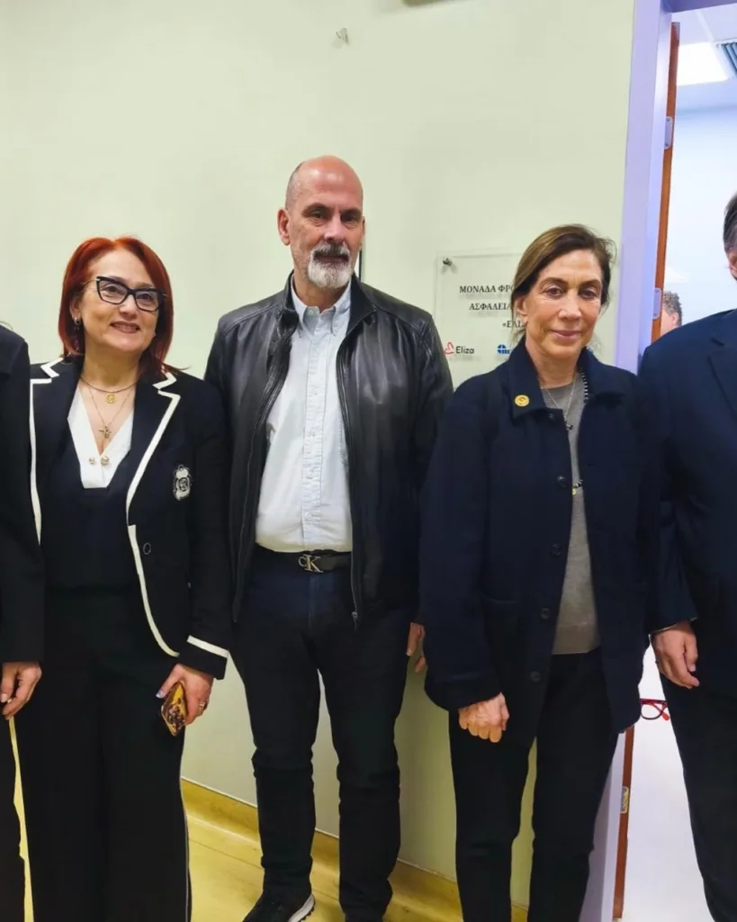 Ο Χ. Μπονάνος στο νοσοκομείο Ρίου για την Οργάνωση «Ελίζα» ΦΩΤΟ 30 Ο Χ. Μπονάνος στο νοσοκομείο Ρίου για την Οργάνωση «Ελίζα» ΦΩΤΟ
