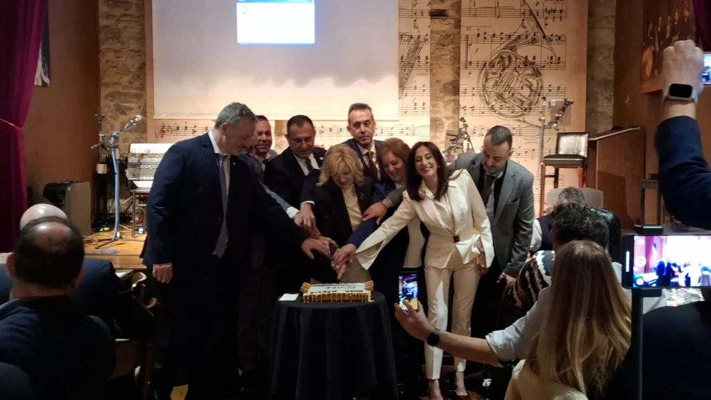 Εκδήλωση των Ασφαλιστών Ν/Δ Ελλάδος, στην Πάτρα ΦΩΤΟ 7 Εκδήλωση των Ασφαλιστών Ν/Δ Ελλάδος, στην Πάτρα ΦΩΤΟ