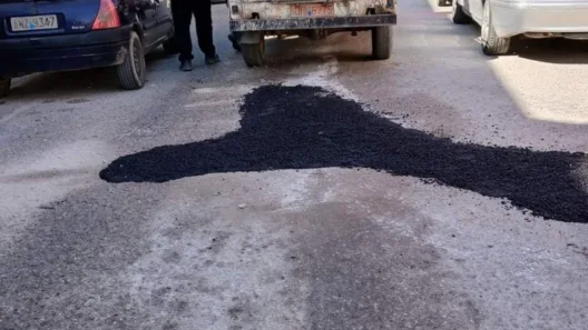 Κάτω Αχαΐα: Επούλωση πάνω από 60 λακκουβών σε κεντρικούς δρόμους ΦΩΤΟ