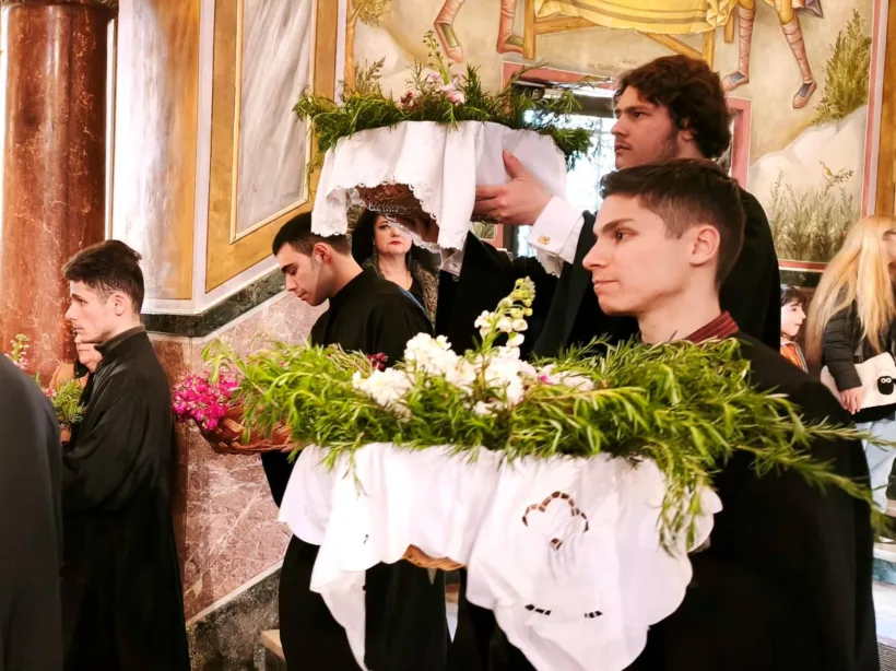 Η Κυριακή της Σταυροπροσκυνήσεως στο Άγιο Ανδρέα, στην Πάτρα