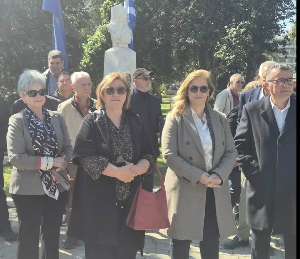 Αχαΐα: Κομματικά στελέχη των «Δημοκρατών» με τον Κασσελάκη στο Μεσολόγγι - Η επαφή με τους πολίτες ΒΙΝΤΕΟ-ΦΩΤΟ 30 Αχαΐα: Κομματικά στελέχη των «Δημοκρατών» με τον Κασσελάκη στο Μεσολόγγι - Η επαφή με τους πολίτες ΒΙΝΤΕΟ-ΦΩΤΟ