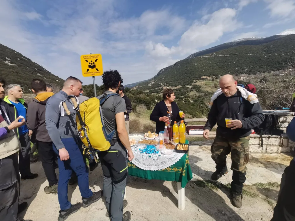 Επετειακή πεζοπορία στο Μονοπάτι του Παλαιών Πατρών Γερμανού, από τους Ορειβατικούς Πάτρας και Αιγίου ΦΩΤΟ
