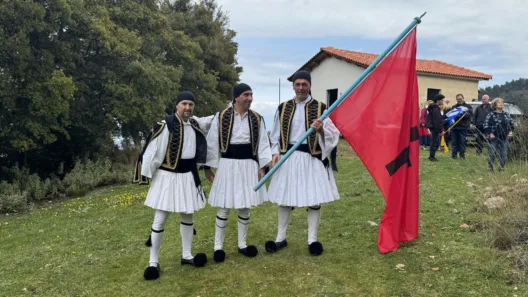 Τιμή στους 400 Αγωνιστές που απελευθέρωσαν το Αίγιο, στην Κερνίτσα ΦΩΤΟ