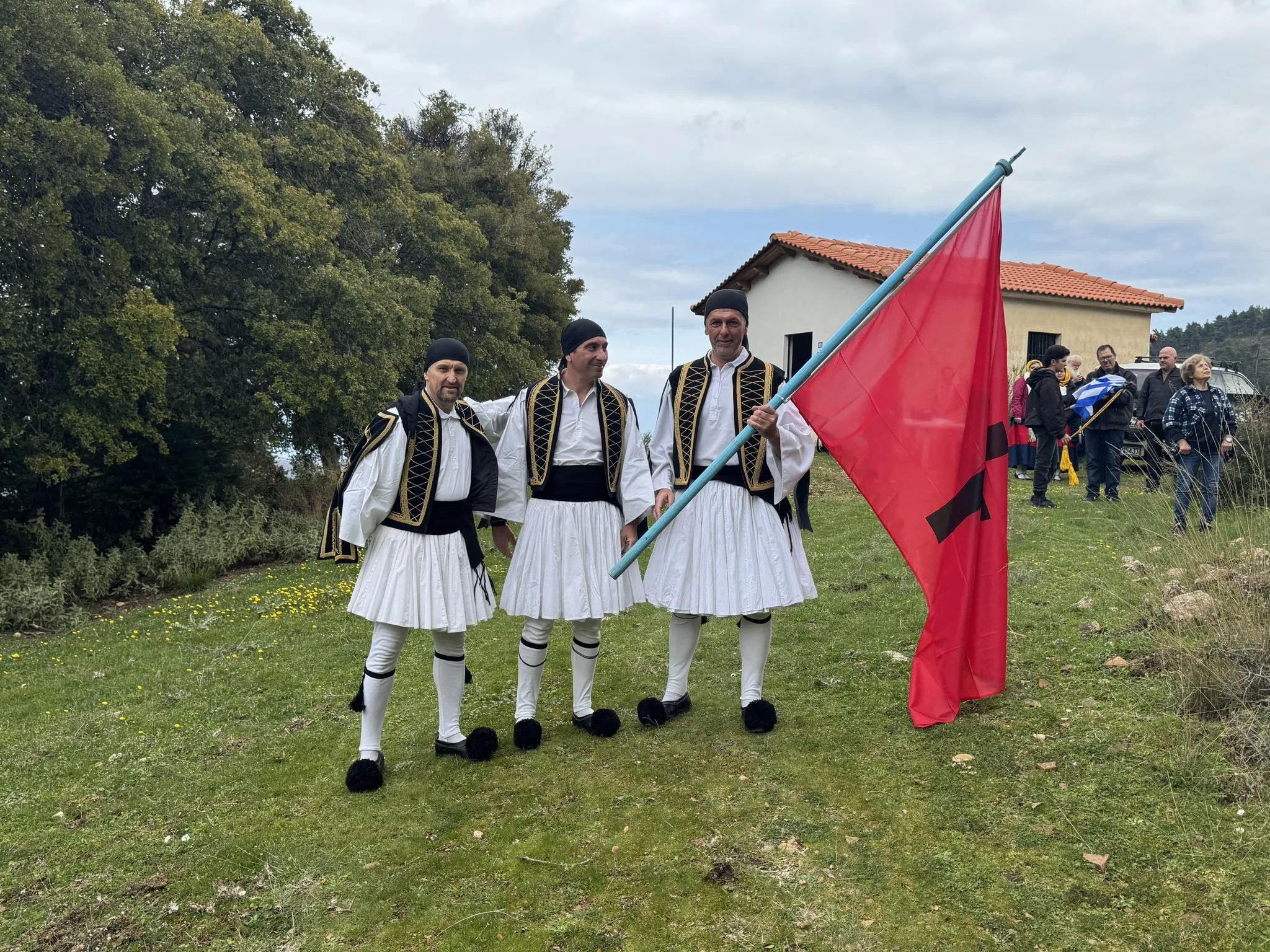 Τιμή στους 400 Αγωνιστές που απελευθέρωσαν το Αίγιο, στην Κερνίτσα ΦΩΤΟ