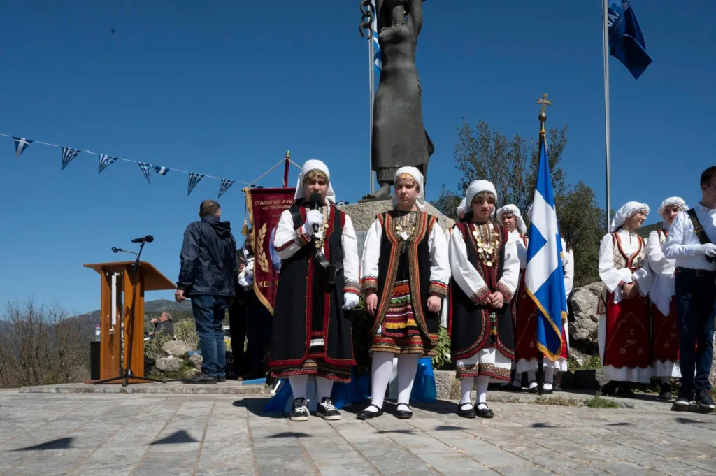 Tα 205 χρόνια από την Μάχη της Χελωνοσπηλιάς, από Δήμο Καλαβρύτων και Σύλλογο Λυκουριωτών ΦΩΤΟ 32 Tα 205 χρόνια από την Μάχη της Χελωνοσπηλιάς, από Δήμο Καλαβρύτων και Σύλλογο Λυκουριωτών ΦΩΤΟ