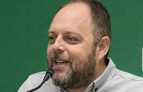 «Για ένα ΠΑΣΟΚ ισχυρό, κοντά στην κοινωνία και στους πολίτες»