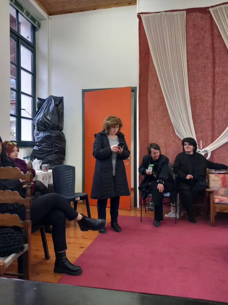 Το Βιωματικό Εργαστήριο Αυτοφροντίδας «Να με βλέπω» στα Μελίσσια Αιγίου ΦΩΤΟ