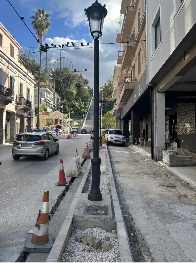 Πάτρα: Σοβαρή καταγγελία στο Patrapress.gr - «Ρουσφέτι» του Δήμου στο νέο ποδηλατόδρομο της Αγίου Νικολάου ΦΩΤΟ 27 Πάτρα: Σοβαρή καταγγελία στο Patrapress.gr - «Ρουσφέτι» του Δήμου στο νέο ποδηλατόδρομο της Αγίου Νικολάου ΦΩΤΟ