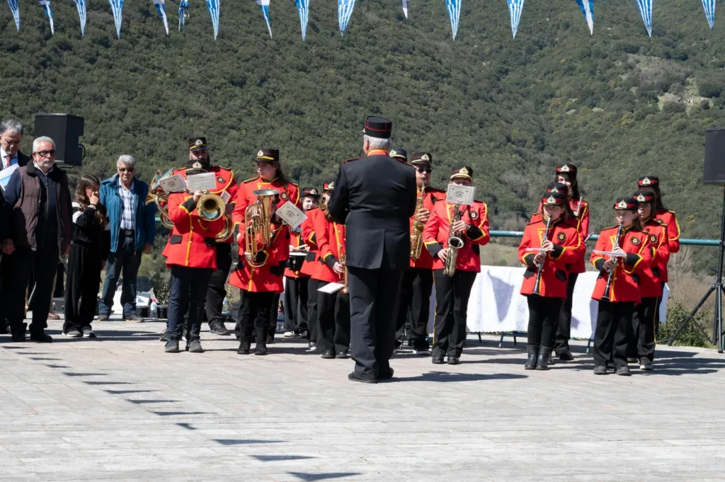Tα 205 χρόνια από την Μάχη της Χελωνοσπηλιάς, από Δήμο Καλαβρύτων και Σύλλογο Λυκουριωτών ΦΩΤΟ 31 Tα 205 χρόνια από την Μάχη της Χελωνοσπηλιάς, από Δήμο Καλαβρύτων και Σύλλογο Λυκουριωτών ΦΩΤΟ