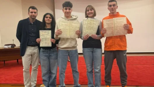 Βραβευσεις μαθητών του Αρσακείου Γυμνασίου και Λυκείου Πατρών ΦΩΤΟ