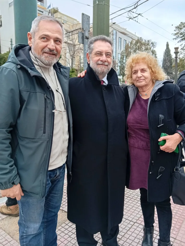Αχαΐα: Σε διαμαρτυρία συνταξιούχων στο Σύνταγμα ο ΣΥΡΙΖΑ με τον Α.Παναγιωτόπουλο ΦΩΤΟ