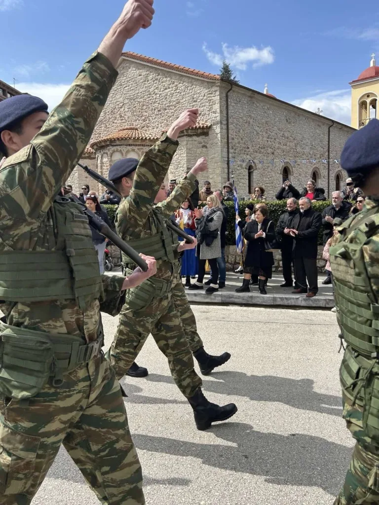 Καλάβρυτα: Ημέρα επετείου της απελευθέρωσης - Σύμβολο θυσίας, ορόσημο της εθνικής ταυτότητας ΦΩΤΟ 36 Καλάβρυτα: Ημέρα επετείου της απελευθέρωσης - Σύμβολο θυσίας, ορόσημο της εθνικής ταυτότητας ΦΩΤΟ