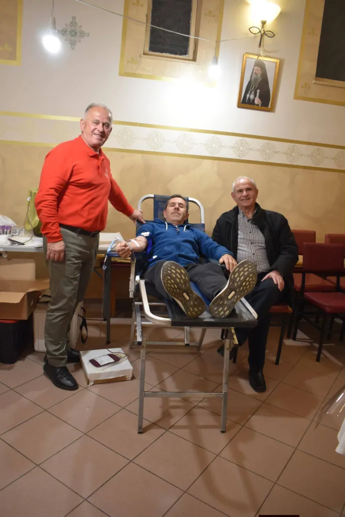 Ρεκόρ αιμοληψίας στον Ι.Ναό Αναλήψεως από τον Σύλλογο Καλουσιωτών ΦΩΤΟ