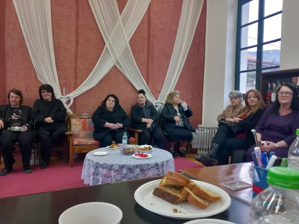 Το Βιωματικό Εργαστήριο Αυτοφροντίδας «Να με βλέπω» στα Μελίσσια Αιγίου ΦΩΤΟ