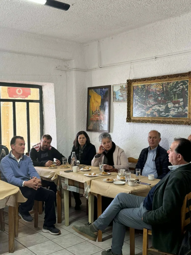 Τρισάγιο στο Μνημείο Πεσόντων Αγωνιστών, στους Κάτω Λουσούς Καλαβρύτων ΦΩΤΟ
