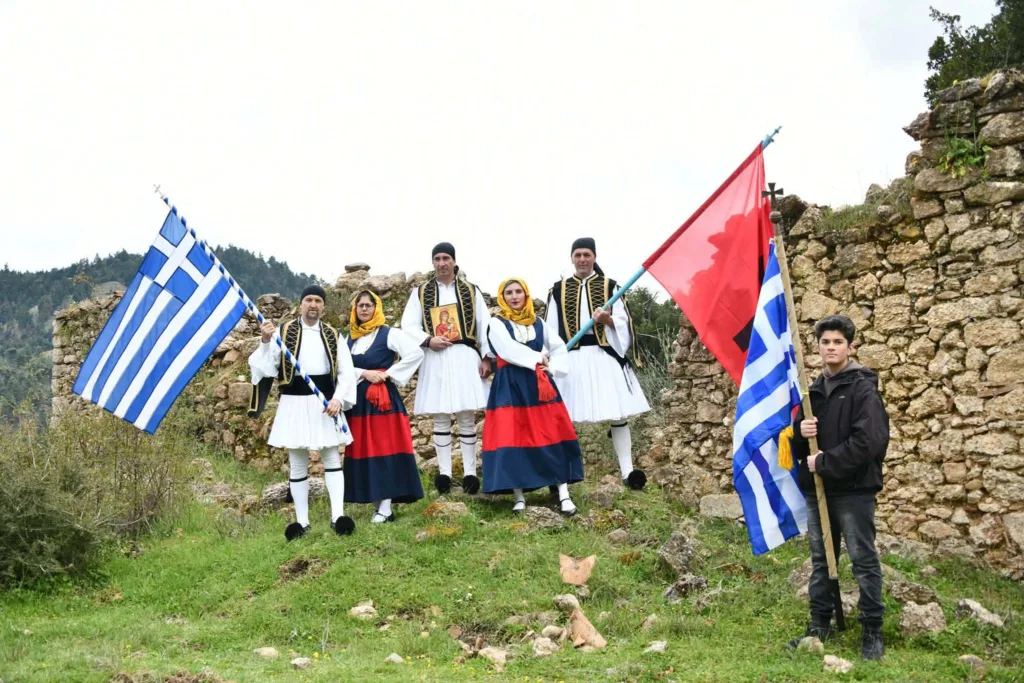 Τιμή στους 400 Αγωνιστές που απελευθέρωσαν το Αίγιο, στην Κερνίτσα ΦΩΤΟ 30 Τιμή στους 400 Αγωνιστές που απελευθέρωσαν το Αίγιο, στην Κερνίτσα ΦΩΤΟ