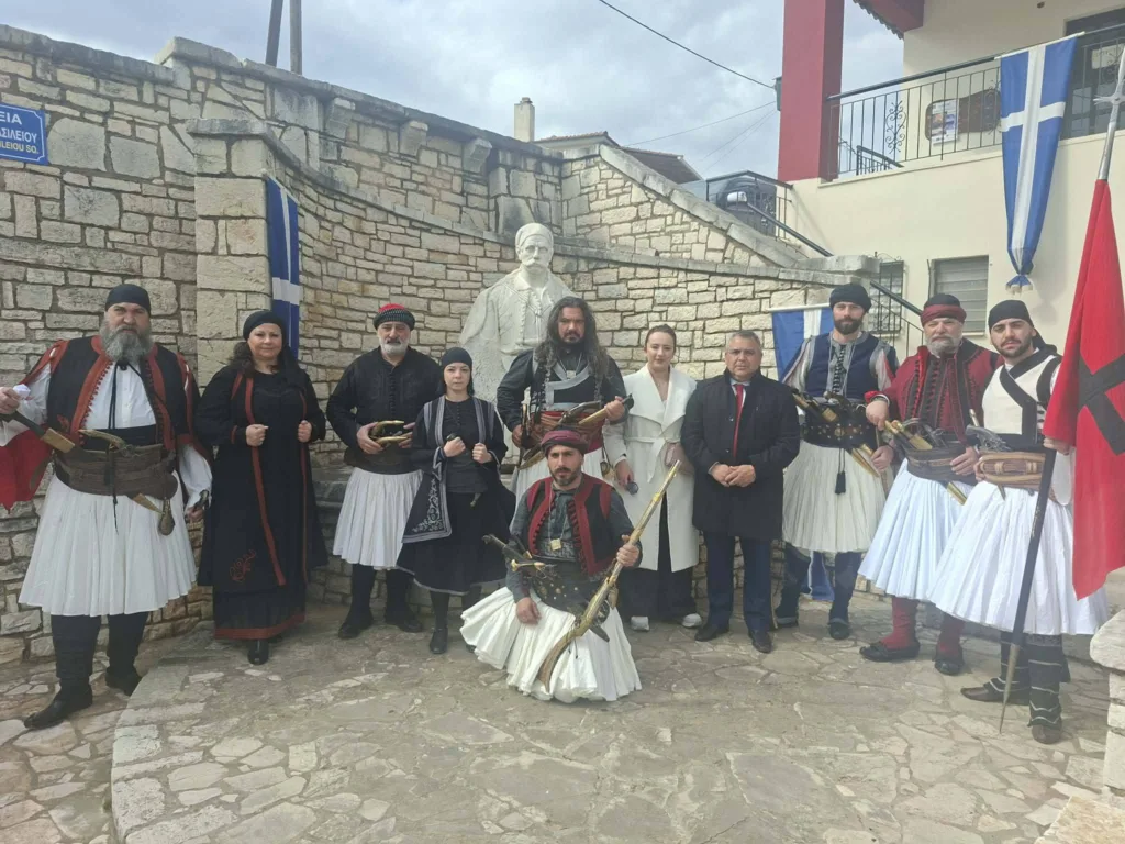 Η επετειακή εκδήλωση για τον πρώτο επαναστάτη του 1821 Νικόλαο Σολιώτη, στην Κουλούρα Αιγίου ΦΩΤΟ