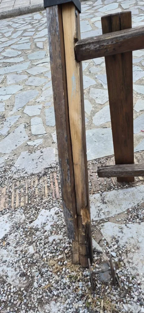 Πάτρα: «Διέλυσαν» πλατεία και κινδυνεύουν μικρά παιδιά ΦΩΤΟ 30 Πάτρα: «Διέλυσαν» πλατεία και κινδυνεύουν μικρά παιδιά ΦΩΤΟ