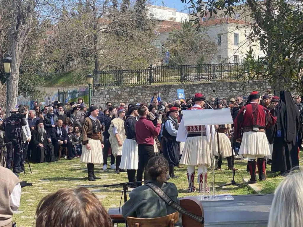 Η ορκωμοσία των παλληκαριών, 205 χρόνια μετά την Επανάσταση, στην Πάτρα ΦΩΤΟ