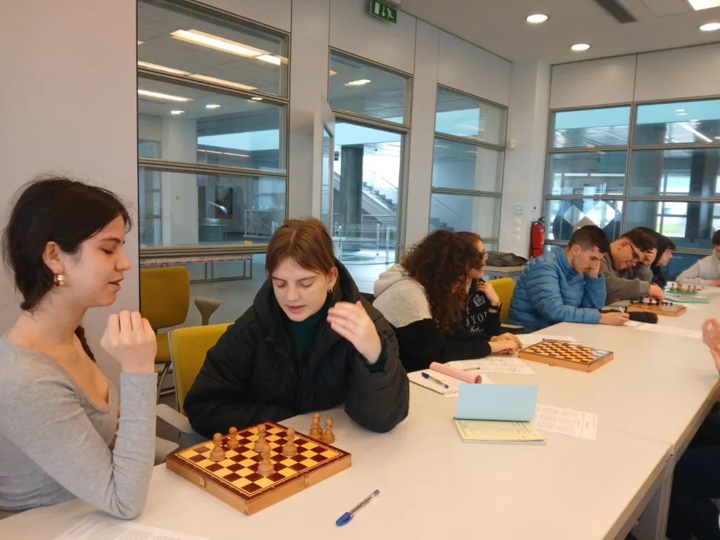 «Σκέψη, καινοτομία και Τεχνητή νοημοσύνη στην πράξη» από του Αρσάκειο ΦΩΤΟ