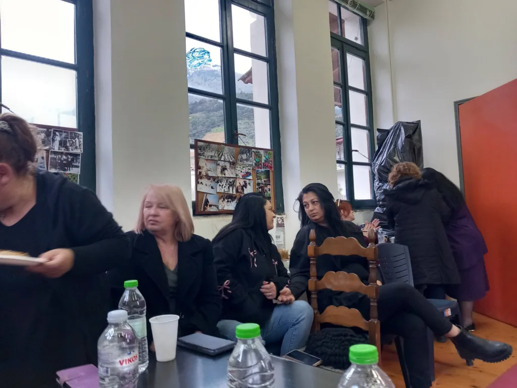 Το Βιωματικό Εργαστήριο Αυτοφροντίδας «Να με βλέπω» στα Μελίσσια Αιγίου ΦΩΤΟ