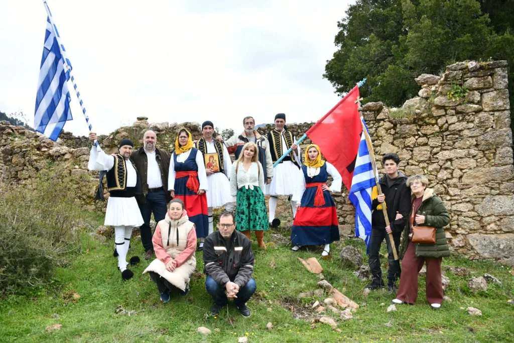 Τιμή στους 400 Αγωνιστές που απελευθέρωσαν το Αίγιο, στην Κερνίτσα ΦΩΤΟ 29 Τιμή στους 400 Αγωνιστές που απελευθέρωσαν το Αίγιο, στην Κερνίτσα ΦΩΤΟ
