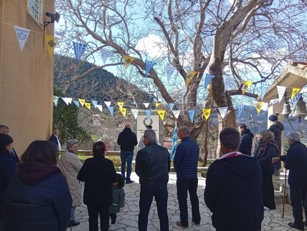 Τρισάγιο στο Μνημείο Πεσόντων Αγωνιστών, στους Κάτω Λουσούς Καλαβρύτων ΦΩΤΟ