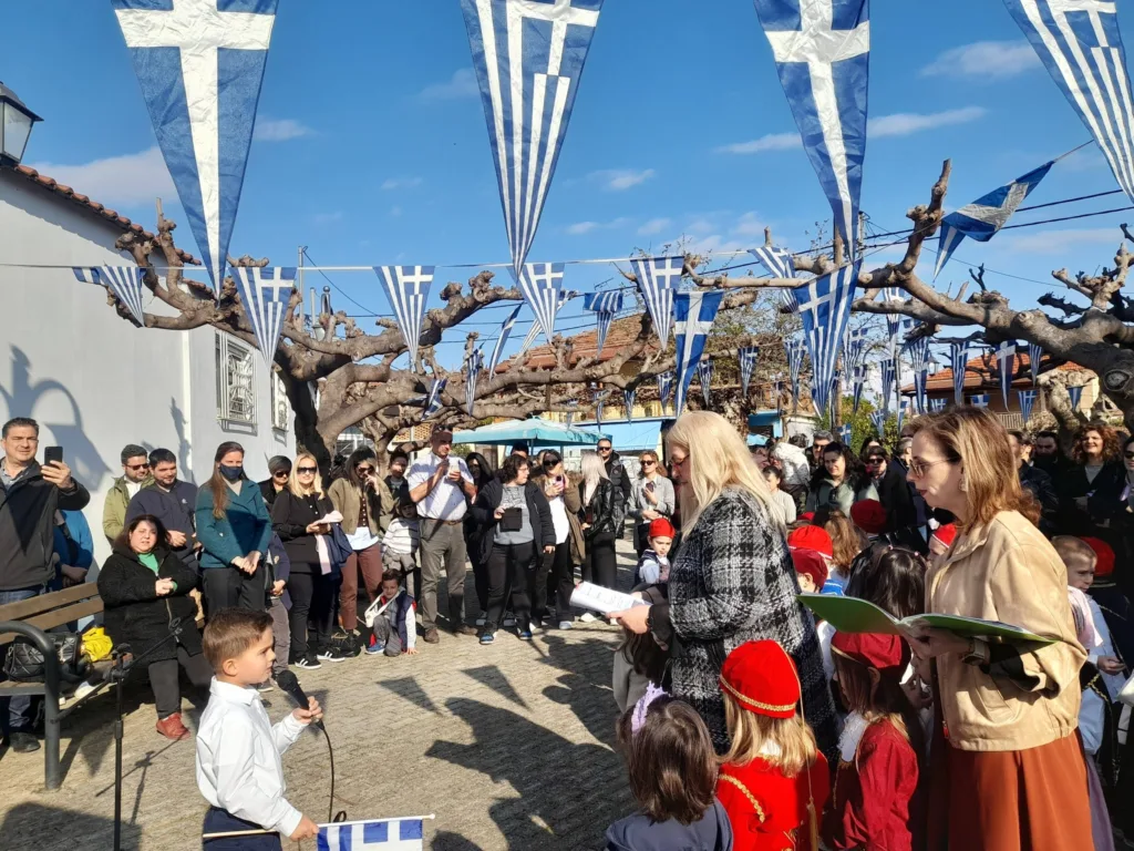 Επετειακή μέρα στο Νηπιαγωγείο Ελαιώνα Αιγιάλειας ΦΩΤΟ 34 Επετειακή μέρα στο Νηπιαγωγείο Ελαιώνα Αιγιάλειας ΦΩΤΟ