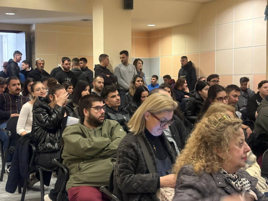 Eορταστική εκδήλωση για την 25η Μαρτίου στην ΕΠΑΣ Πάτρας ΦΩΤΟ