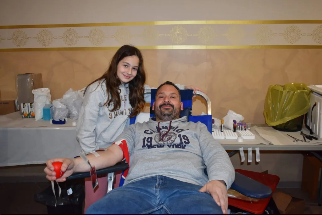 Ρεκόρ αιμοληψίας στον Ι.Ναό Αναλήψεως από τον Σύλλογο Καλουσιωτών ΦΩΤΟ