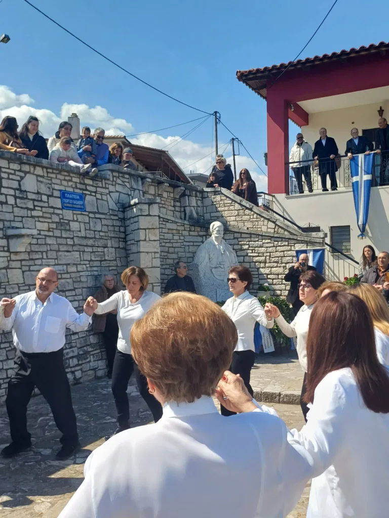 Η επετειακή εκδήλωση για τον πρώτο επαναστάτη του 1821 Νικόλαο Σολιώτη, στην Κουλούρα Αιγίου ΦΩΤΟ