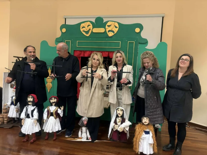 Eορταστική εκδήλωση για την 25η Μαρτίου στην ΕΠΑΣ Πάτρας ΦΩΤΟ