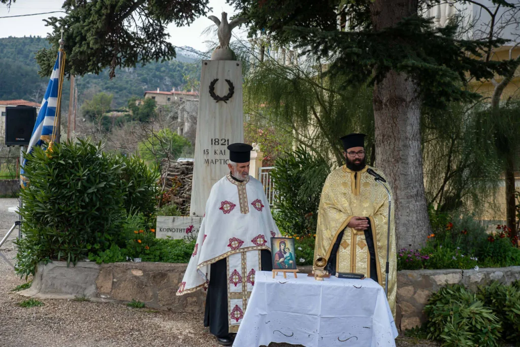 Επετειακές εκδηλώσεις στους Αμπελόκήπους Αιγείρας για τα 205 χρόνια από την Ελληνική Επανάσταση ΦΩΤΟ 37 Επετειακές εκδηλώσεις στους Αμπελόκήπους Αιγείρας για τα 205 χρόνια από την Ελληνική Επανάσταση ΦΩΤΟ