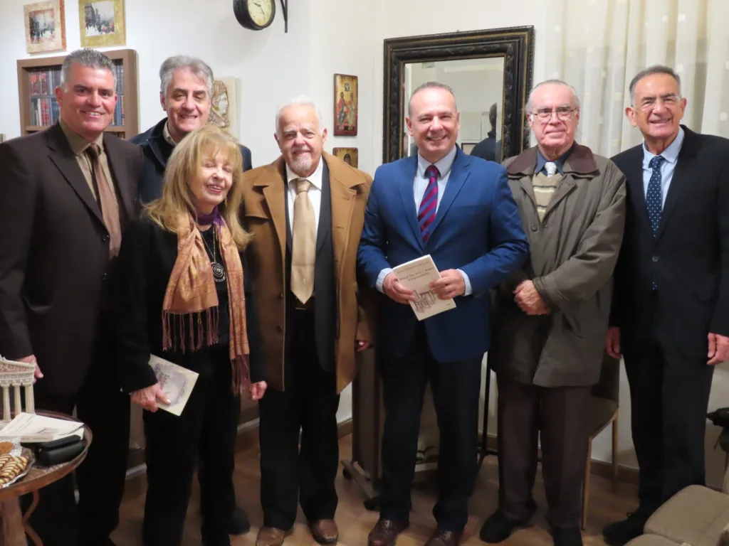 Παρουσιάστηκε το βιβλίο του Φίλιππα Παπαδημητρίου «Ελεος, όχι άλλη αγάπη» ΦΩΤΟ