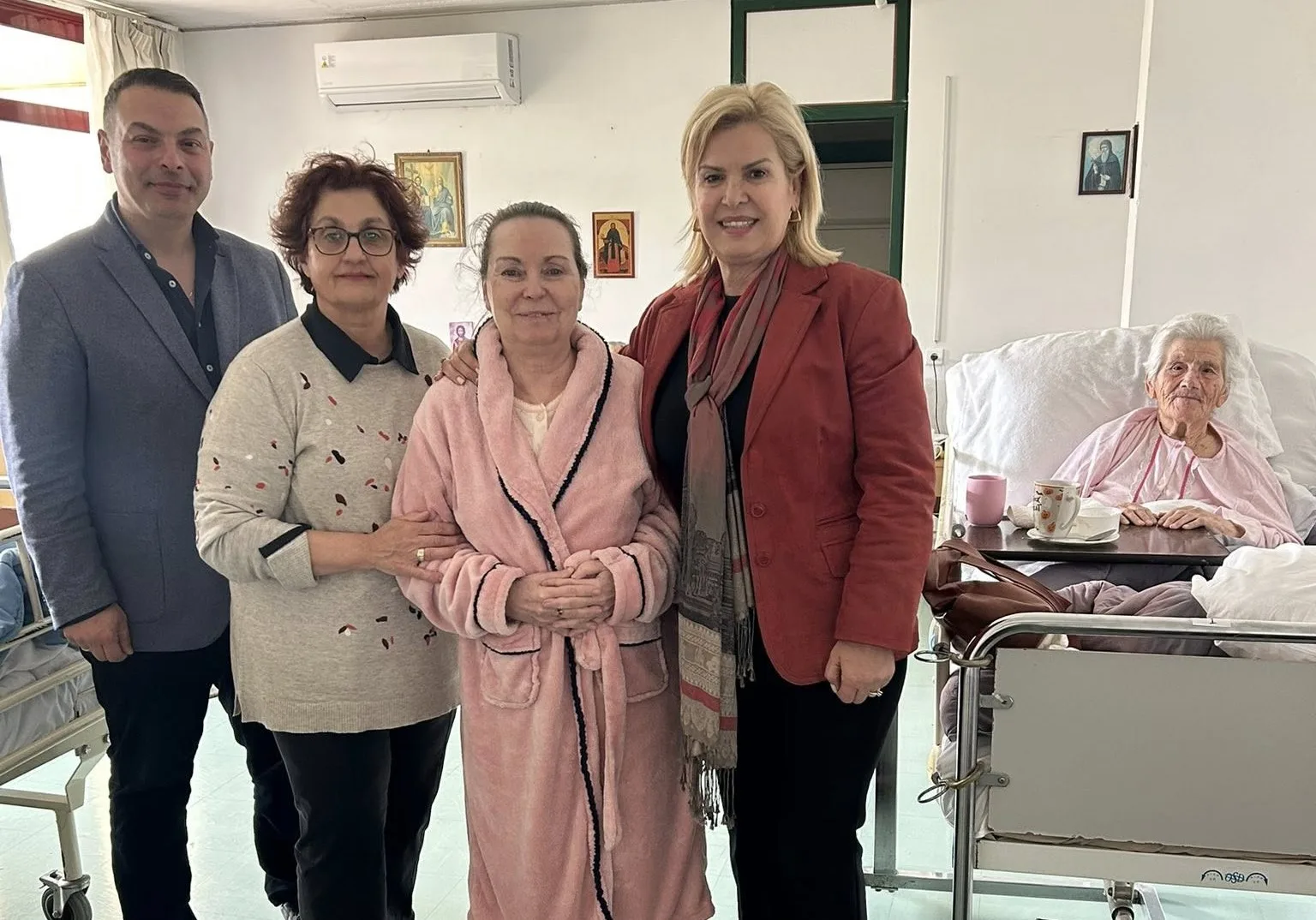 Αίγιο: Η Γεωργία Ντάτσικα στον «Άγιο Χαράλαμπο» για τις ανάγκες του Γηροκομείου ΦΩΤΟ