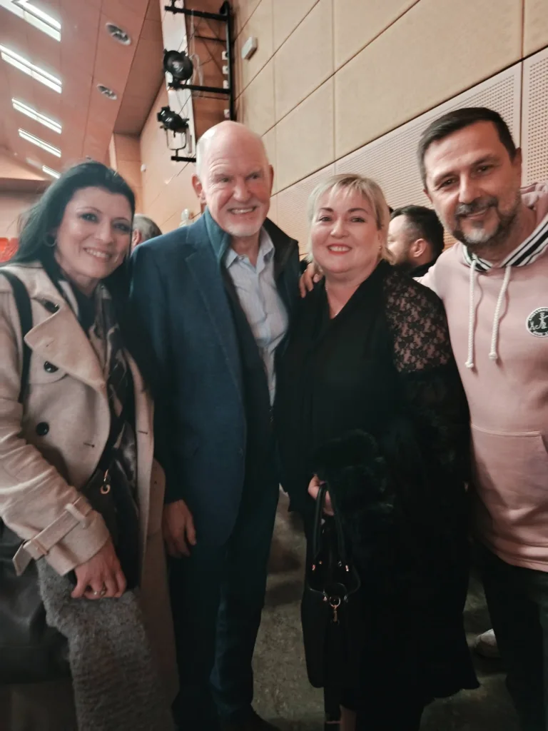 Αχαΐα: «Ο Ανδρέας μέσα από τα μάτια των παιδιών του» -Το ΠΑΣΟΚ ήταν όλο εκεί ΦΩΤΟ