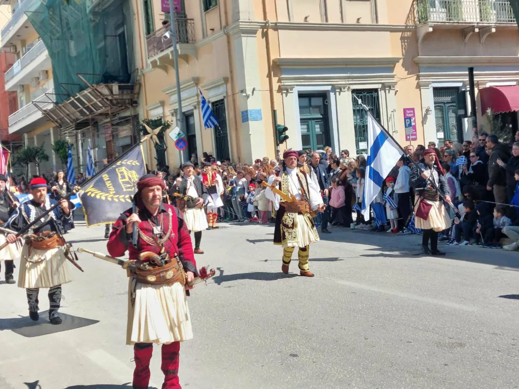 Η Στέγη Καλαβρυτινών Πάτρας τίμησαν την Ιστορία ΦΩΤΟ 41 Η Στέγη Καλαβρυτινών Πάτρας τίμησαν την Ιστορία ΦΩΤΟ