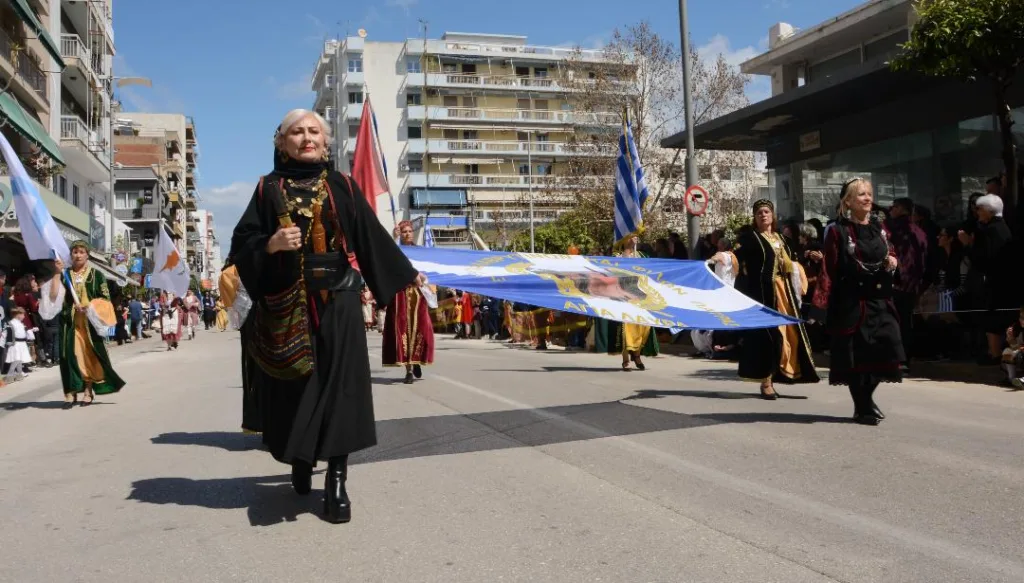 Η Στέγη Καλαβρυτινών Πάτρας τίμησαν την Ιστορία ΦΩΤΟ 47 Η Στέγη Καλαβρυτινών Πάτρας τίμησαν την Ιστορία ΦΩΤΟ